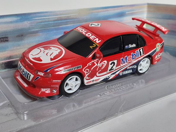 HRT Racing Holden Commodore 1/43 Craig Lowndes Classic