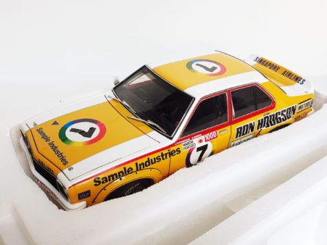 1976 1:18 AUTOart Bathurst Winner Biante Holden L34 Torana #7 Morris/Fitzpatrick