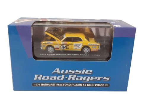 1:64 Aussie Road Ragers 1971 Ford XY Falcon GTHO #10 Ian 'Pete' Geoghegan