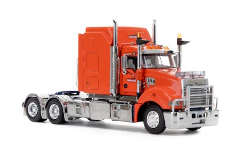 1:50 Drake Collectibles Mack Superliner "Drake" Orange with Blue Chassis