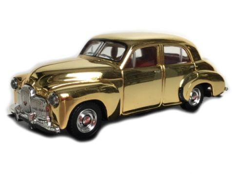 1:43 Trax 1948 Holden 48-215 FX Sedan "The Golden Holden"