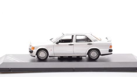 1:43 WhiteBox Mercedes 190E 2.3 16V Silver 1988