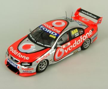 2008 1:18 Classic Carlectables Ford BF Falcon Vodafone Bathurst Winner Lowndes/Whincup
