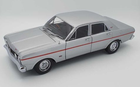 1:18 Classic Carlectables 1968 Ford Falcon XT GT in GT Silver 