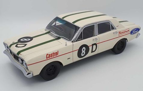 1:18 Classic Carlectables 1968 Bathurst XT GT Ford Falcon #8D - Geoghegan Brothers 
