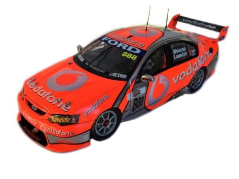 2007 1:18 Classic Carlectables Bathurst 1000 Winner Ford BF Falcon #888 Lowndes/Whincup w/ Hand Signed Display Base