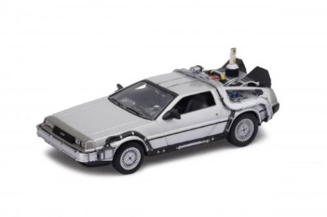 1:24 Welly Back To The Future Part II DeLorean Time Machine