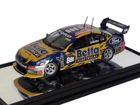 1:43 Classic Carlectables 2005 Ford BA Falcon #888 Craig Lowndes