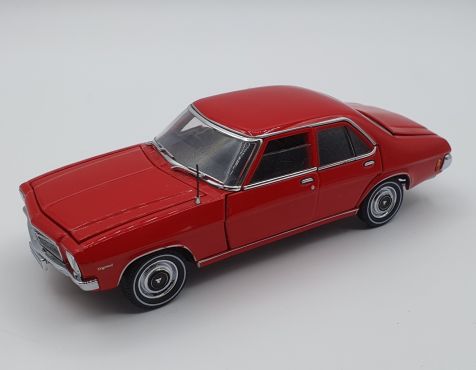 1-43-trax-opal-series-1971-holden-hq-kingswood-sedan-salamanca-red-to03c