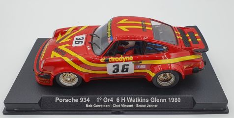 1:32 Flyslot Cars Porsche 394 MOMO Gr4 6 H Watkins Glenn 1980