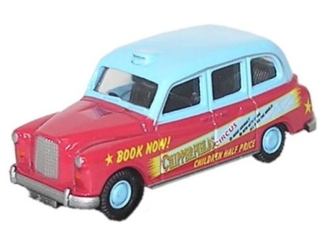 1:76 Oxford Diecast Chipperfields Circus FX4 Taxi