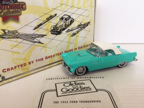 DYG08-M 1:43 Matchbox Collectibles 1955 Ford Thunderbird