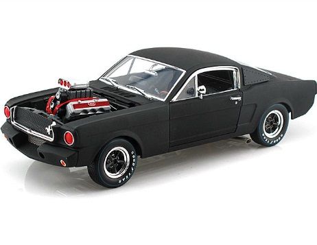 1:18 Shelby Collectables Legend Series 1965 GT350R -  Black  With Drag Engine diecast model car 